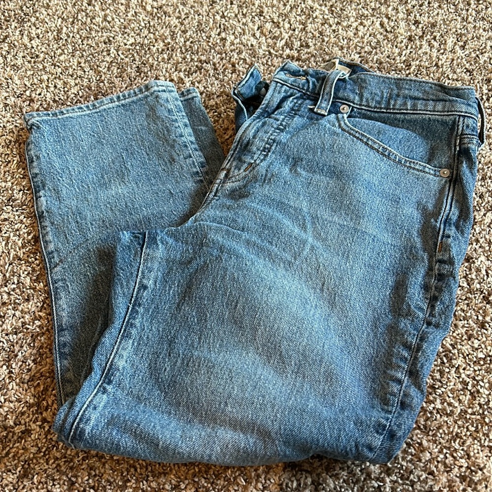 Straight Jeans